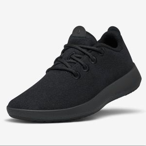 BLACK or WHITE all birds in like new condition!